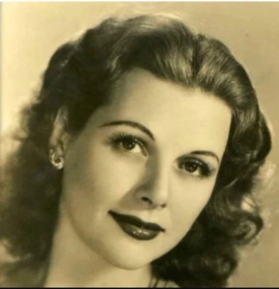 SarahGation@nicecrew.digital